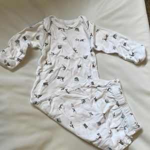 One size baby sleep gown